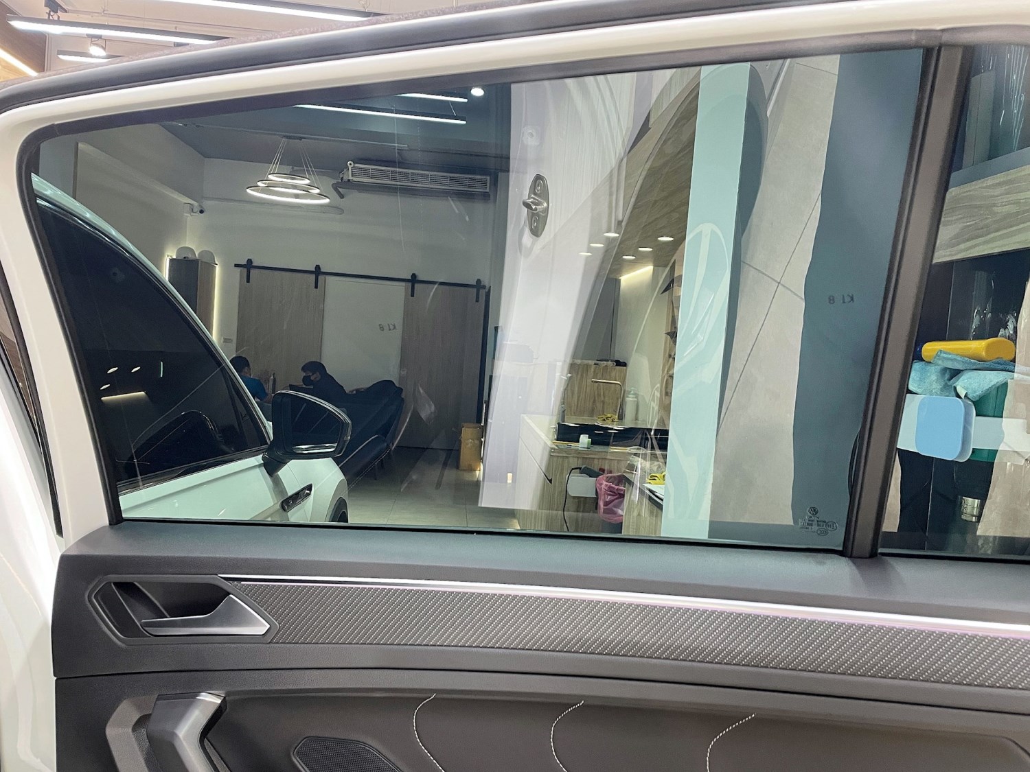 新北震宣汽車隔熱紙-福斯 tiguan-前檔隔熱紙FSK冰鑽at35-車窗隔熱紙FSK冰鑽KT8
